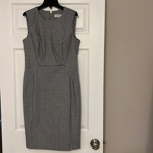 Calvin Klein Sheath black and white dress size 8